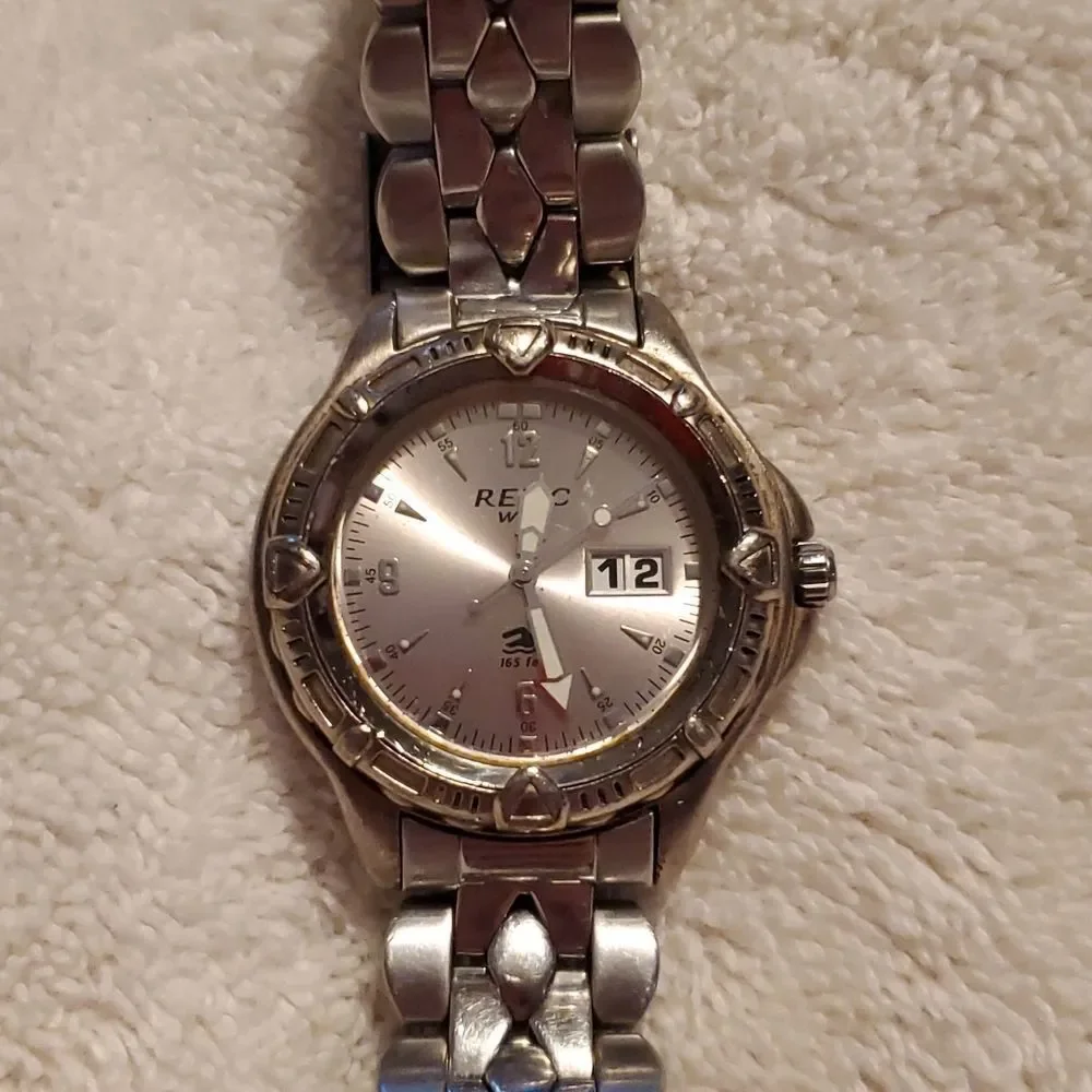 RELIC Wet ZR11450 Silver 40mm Analog Men's Watch ZR 11450 New Battery Wristwatch